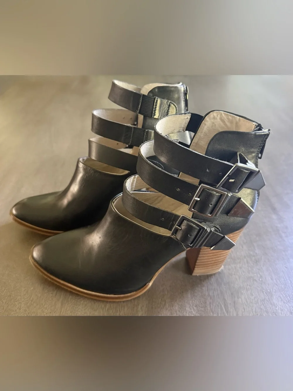 Seychelles Women's Leather 3-Strap Ankle Boots – Black Size 8
